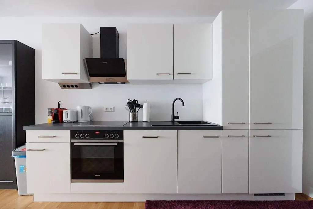 New! Convenient Viennalove Apartment Wienmeidling Austria